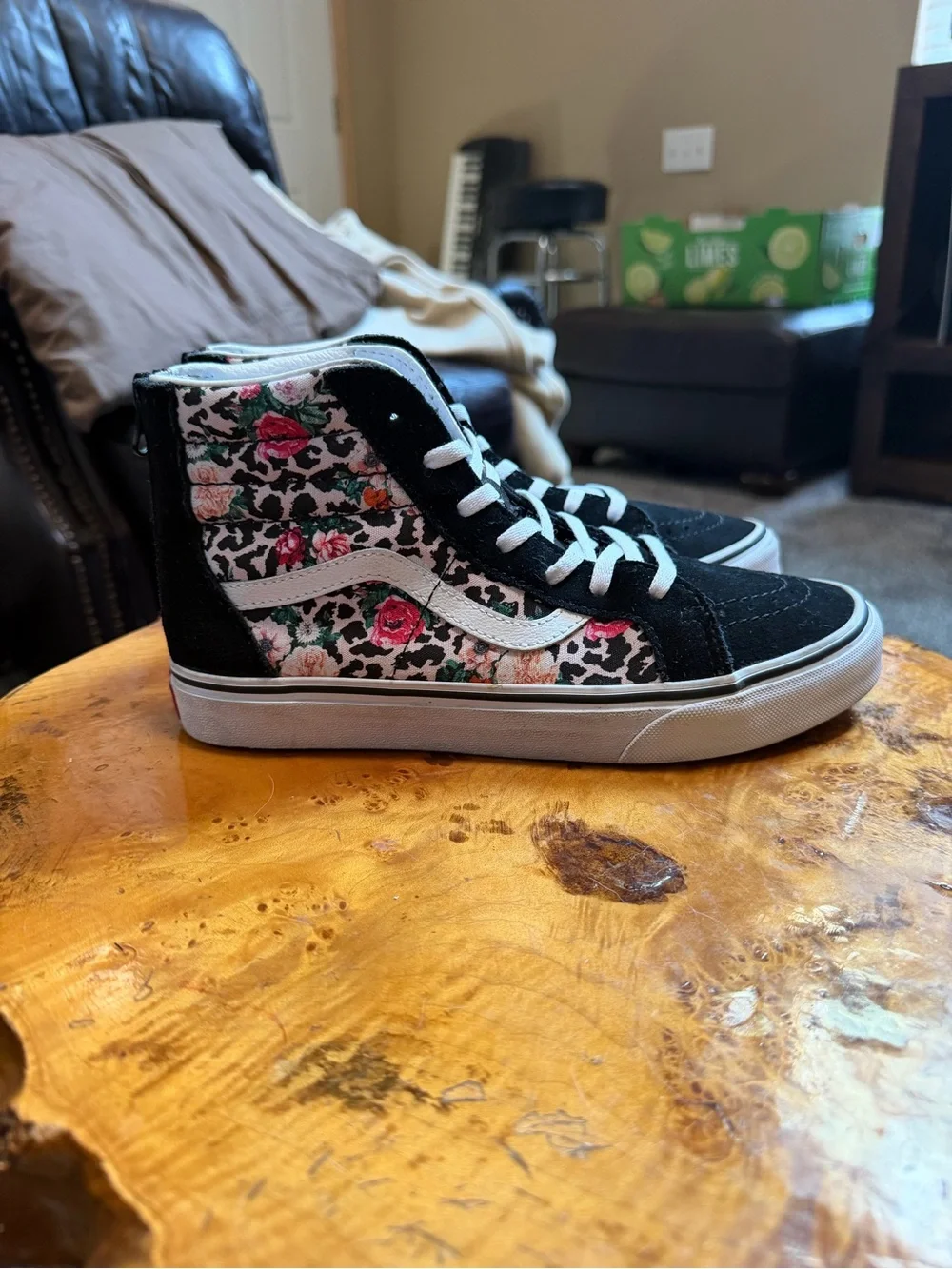 Vans Sk8-Hi Zip Leopard Floral Juniors 6 Women 7.5 Men 6 Black Pink Canvas Shoes